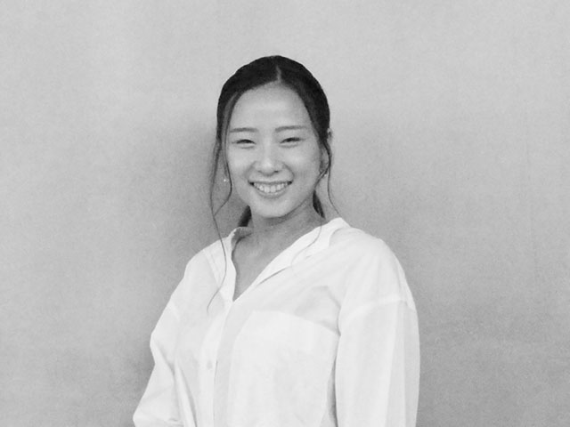 中村 真菜 Nakamura Mana